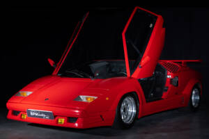 Bild 1/34 von Lamborghini Countach 25 Anniversary (1989)
