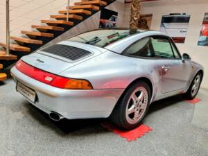 Immagine 2/34 di Porsche 911 Carrera (1996)