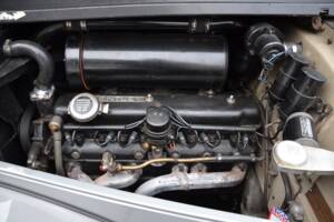 Image 21/23 of Bentley R-Type (1953)