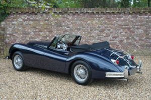 Image 24/50 of Jaguar XK 140 SE DHC (1956)