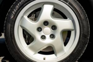 Image 21/75 of Lotus Carlton (1991)