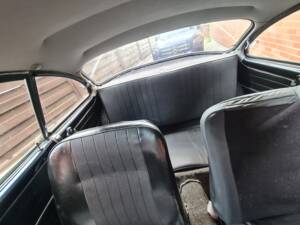 Image 18/27 of Volkswagen Karmann Ghia 1500 (1968)