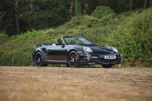 Bild 20/50 von Porsche 911 Turbo S (2011)