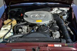 Image 15/50 of Mercedes-Benz 560 SL (1987)