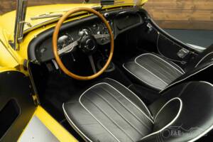 Image 2/19 of Triumph TR 3A (1960)