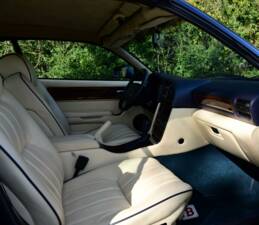 Image 33/50 de Aston Martin V8 Volante (1998)
