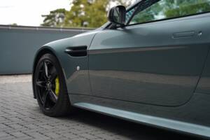 Bild 48/50 von Aston Martin V8 Vantage AMR (2018)