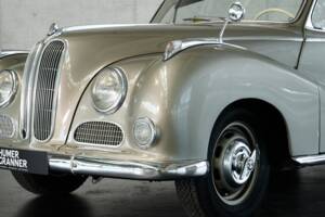 Immagine 7/50 di BMW 502 Baur (1955)
