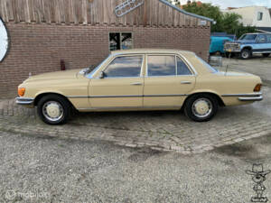 Image 24/31 of Mercedes-Benz 280 S (1975)