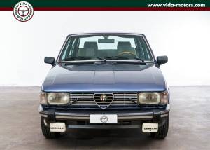 Image 14/45 de Alfa Romeo Giulietta 1.8 (1982)