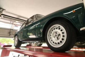 Image 10/50 of Alfa Romeo 2000 GTV (1973)