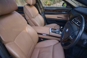 Image 27/50 de BMW 760Li (2011)