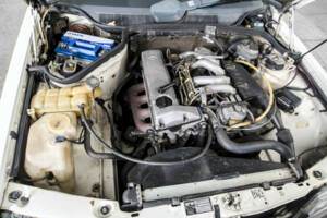 Image 38/50 de Mercedes-Benz 190 D (1985)