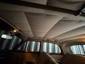 Image 42/43 of Mercedes-Benz 220 S (1956)