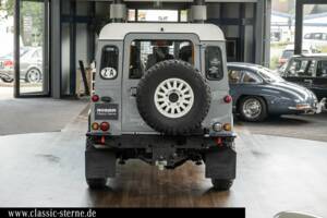 Immagine 4/15 di Land Rover Defender 147 (2002)