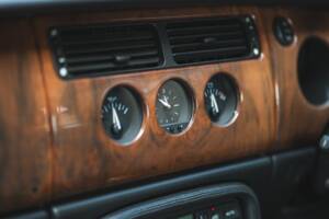 Imagen 34/50 de Jaguar XK8 4.0 (2000)