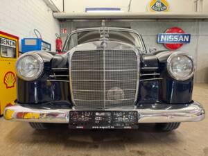 Image 3/18 of Mercedes-Benz 180 Db (1961)