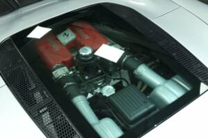 Immagine 43/50 di Ferrari 360 Spider (2003)