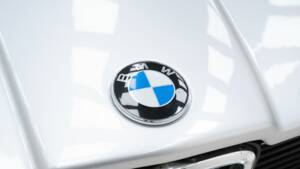 Image 13/15 of BMW 520/6 (1980)