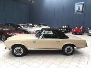 Bild 2/81 von Mercedes-Benz 250 SL (1968)