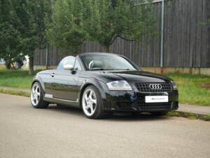 Image 7/35 of Audi TT 3.2 quattro (2004)