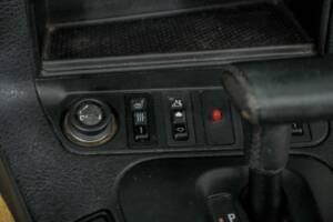 Bild 29/50 von BMW 318i (1996)