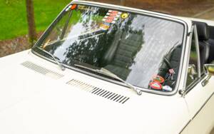 Afbeelding 27/76 van BMW 2002 Convertible (1971)