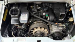 Afbeelding 60/73 van Porsche 911 Carrera 4 (1995)