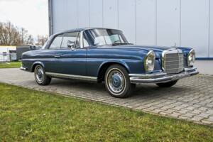 Image 1/13 of Mercedes-Benz 280 SE 3,5 (1971)