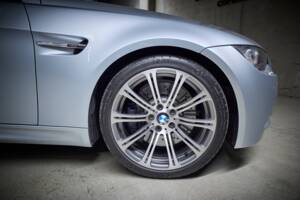 Image 38/100 of BMW M3 (2006)