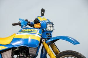 Image 41/50 of Aprilia DUMMY (1987)