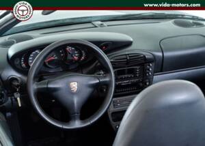 Bild 6/12 von Porsche 911 Carrera 4 (1999)