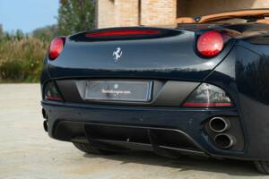 Afbeelding 25/50 van Ferrari California (2010)