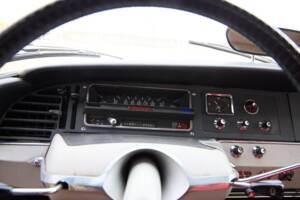 Image 18/28 of Citroën ID 19 (1966)