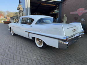 Imagen 7/34 de Cadillac 62 Sedan DeVille (1957)
