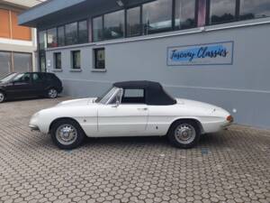 Immagine 5/23 di Alfa Romeo 1750 Spider Veloce (1968)