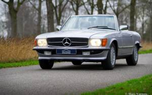 Bild 7/59 von Mercedes-Benz 280 SL (1985)