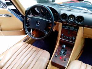 Immagine 20/52 di Mercedes-Benz 500 SL (1986)