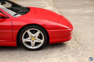 Image 70/93 of Ferrari F 355 Berlinetta (1997)