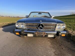 Image 5/8 de Mercedes-Benz 380 SL (1983)