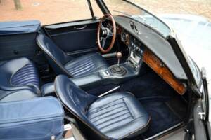 Imagen 14/20 de Austin-Healey 3000 Mk III (BJ8) (1967)