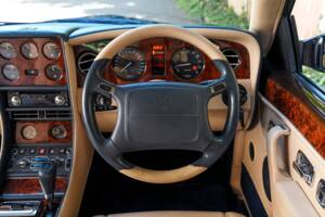 Image 16/26 of Bentley Continental R Mulliner (2001)