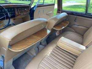 Image 8/35 de Jaguar Mk II 3.8 (1961)