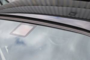 Image 89/108 de Porsche 911 Carrera 3.2 (1989)