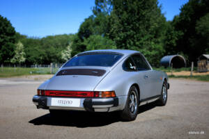 Image 12/42 de Porsche 911 2.7 (1974)