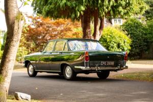 Image 32/44 of Ford Zodiac MkIII (1964)