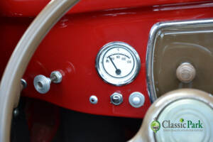 Image 34/50 of FIAT 500 C Topolino (1952)