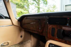 Bild 34/58 von Jaguar E-Type V12 (1974)