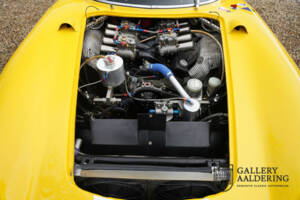 Image 46/50 of Bizzarrini GT Strada 5300 (1965)
