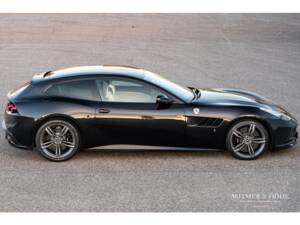 Bild 9/47 von Ferrari GTC4Lusso (2017)